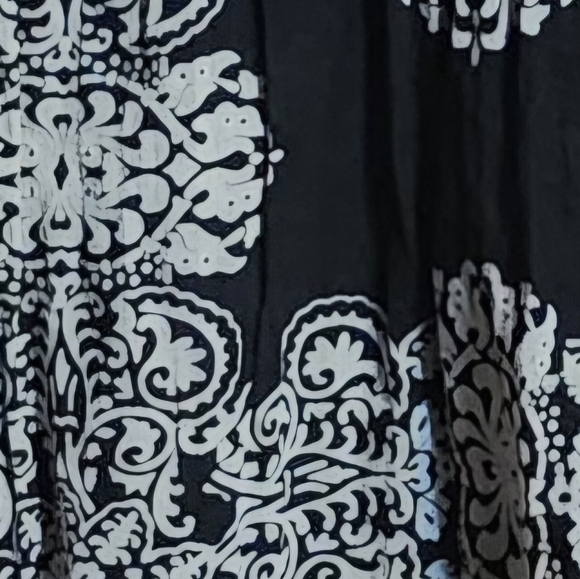 Lucky Brand scarf - Picture 2 of 3